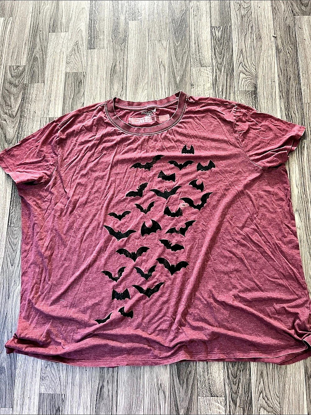Maurices Bat Graphic Short Sleeve Tee Size 4X Halloween